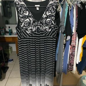 Chicos Size 3 Striped Black White Dress